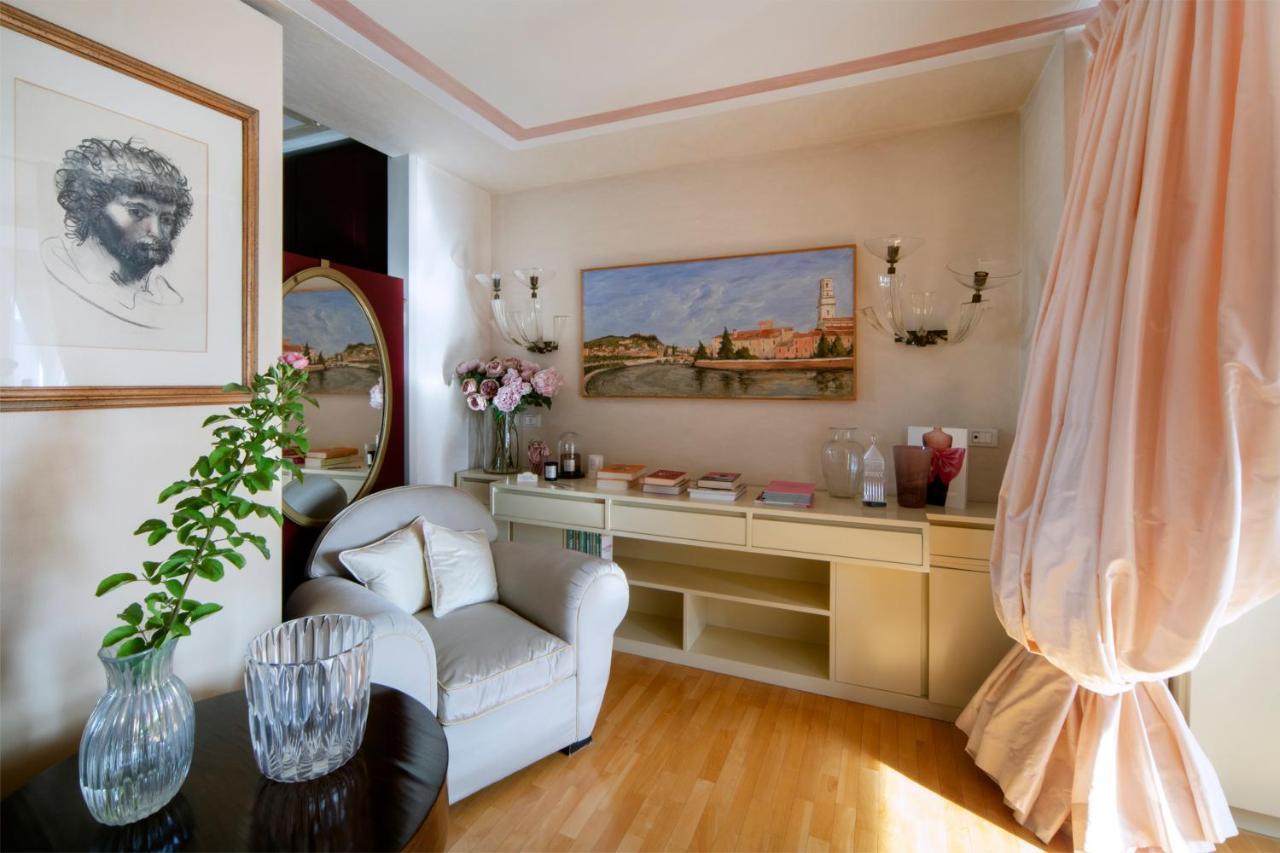 Apartamento Il Garofano Rosa Verona Exterior foto